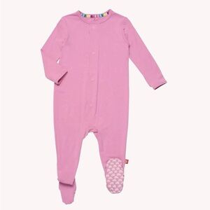 Magnetic Me RightFit Footie in Mauve
